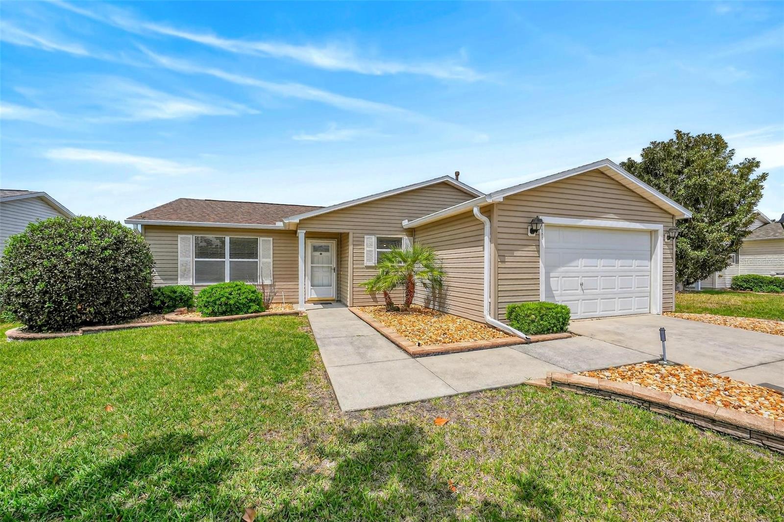 1088 GENNESSE LN, THE VILLAGES, FL, 32162