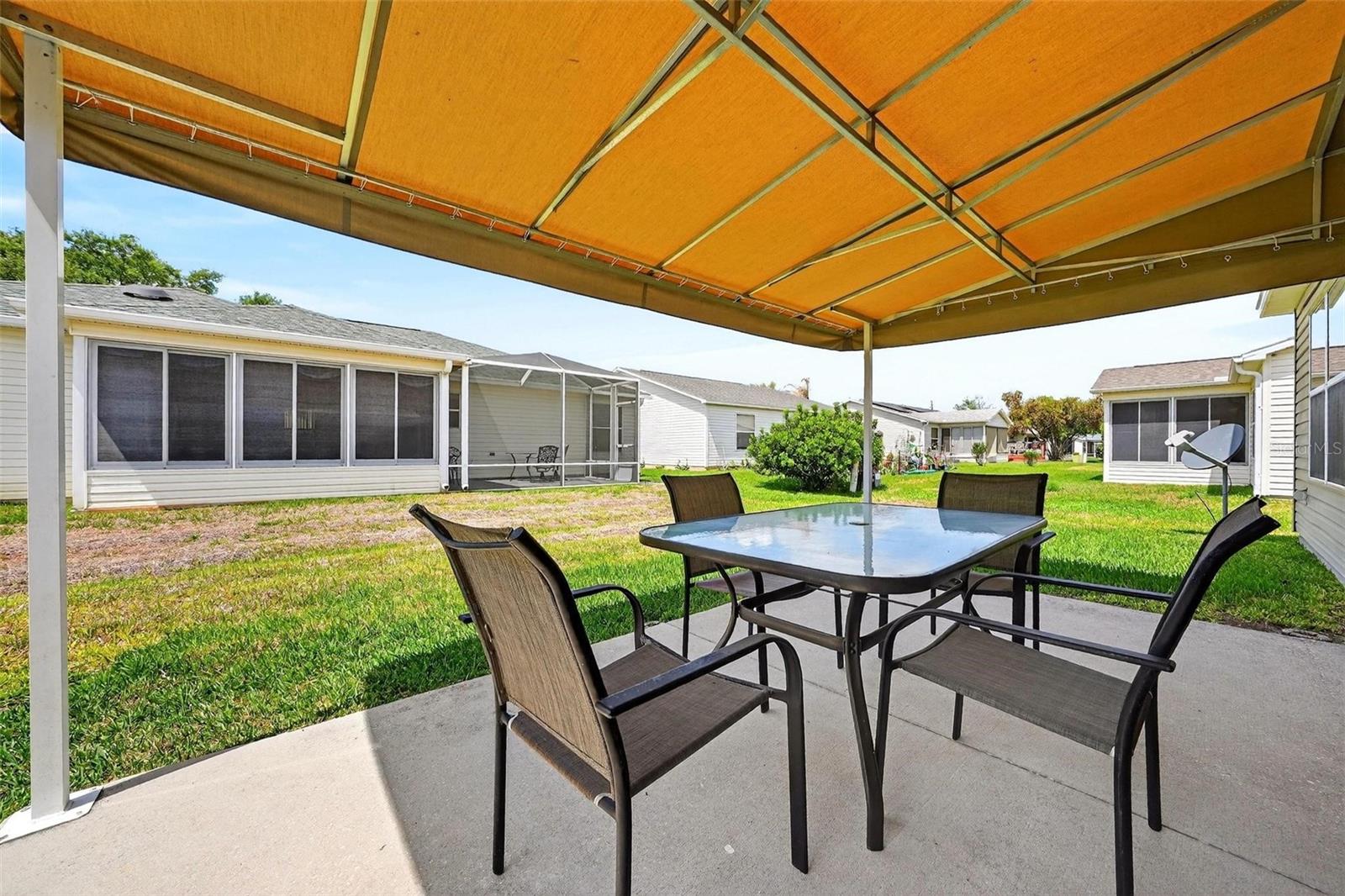 1088 GENNESSE LN, THE VILLAGES, FL, 32162