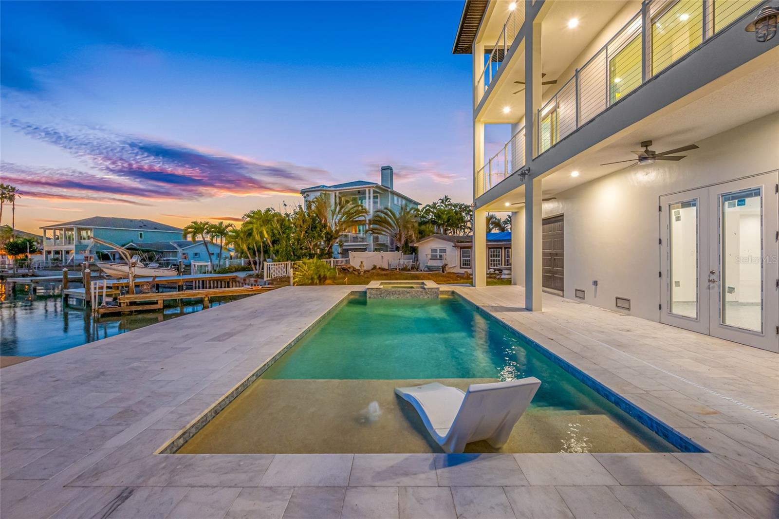 11460 7TH ST E, TREASURE ISLAND, FL, 33706