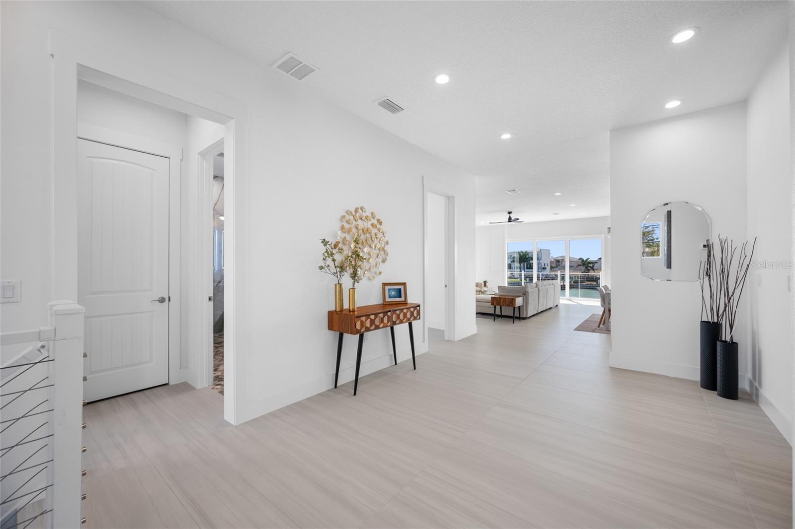 11460 7TH ST E, TREASURE ISLAND, FL, 33706