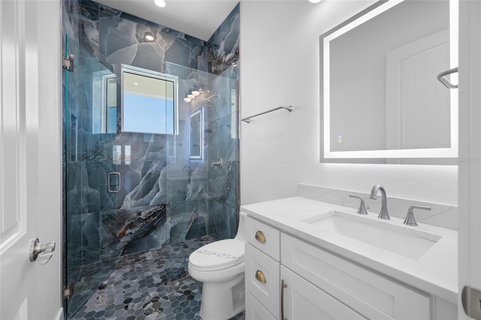 11460 7TH ST E, TREASURE ISLAND, FL, 33706