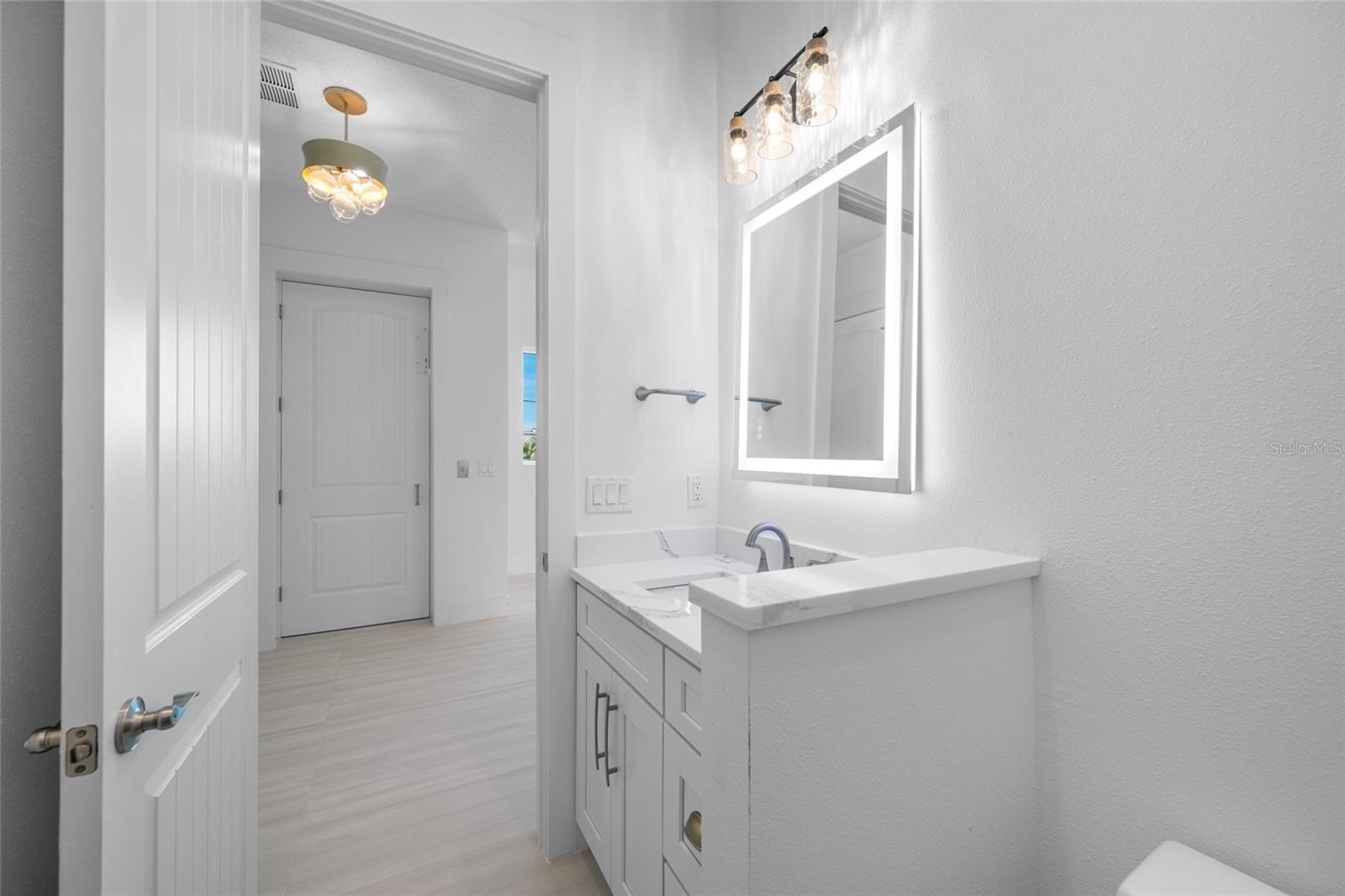 11460 7TH ST E, TREASURE ISLAND, FL, 33706