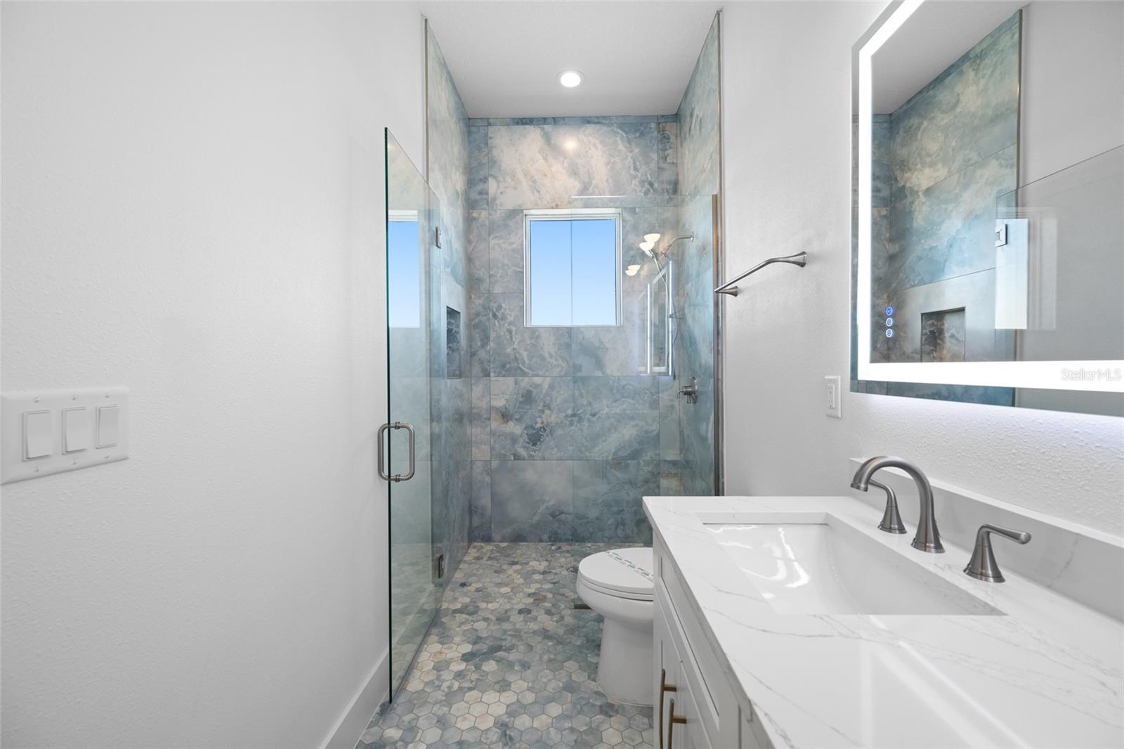 11460 7TH ST E, TREASURE ISLAND, FL, 33706