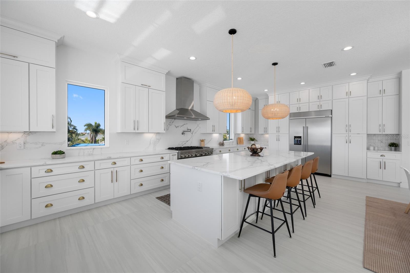 11460 7TH ST E, TREASURE ISLAND, FL, 33706