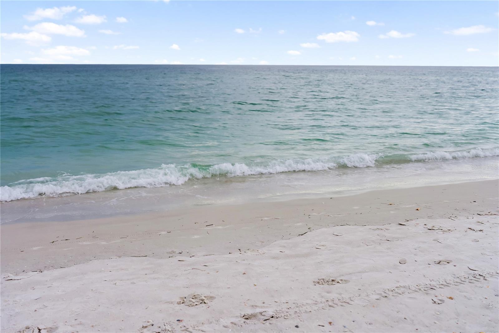 1750 BENJAMIN FRANKLIN DR #6G, SARASOTA, FL, 34236