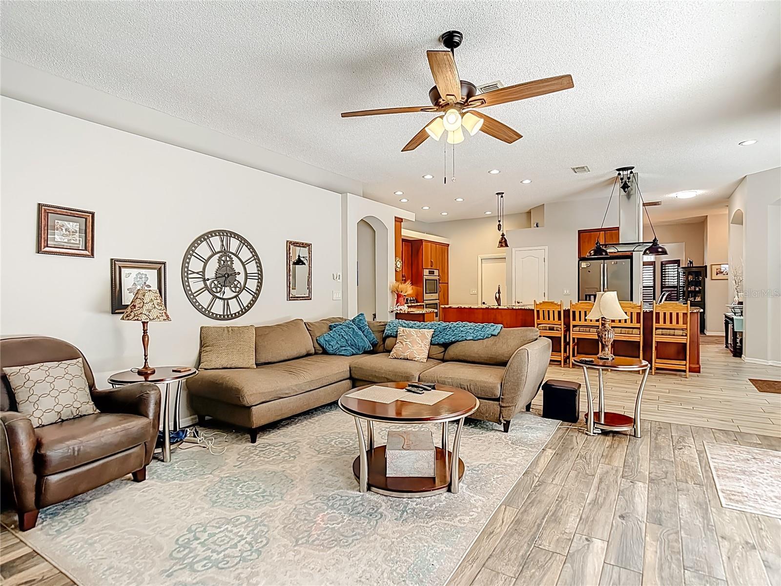 2087 BREEZY WAY, SPRING HILL, FL, 34608