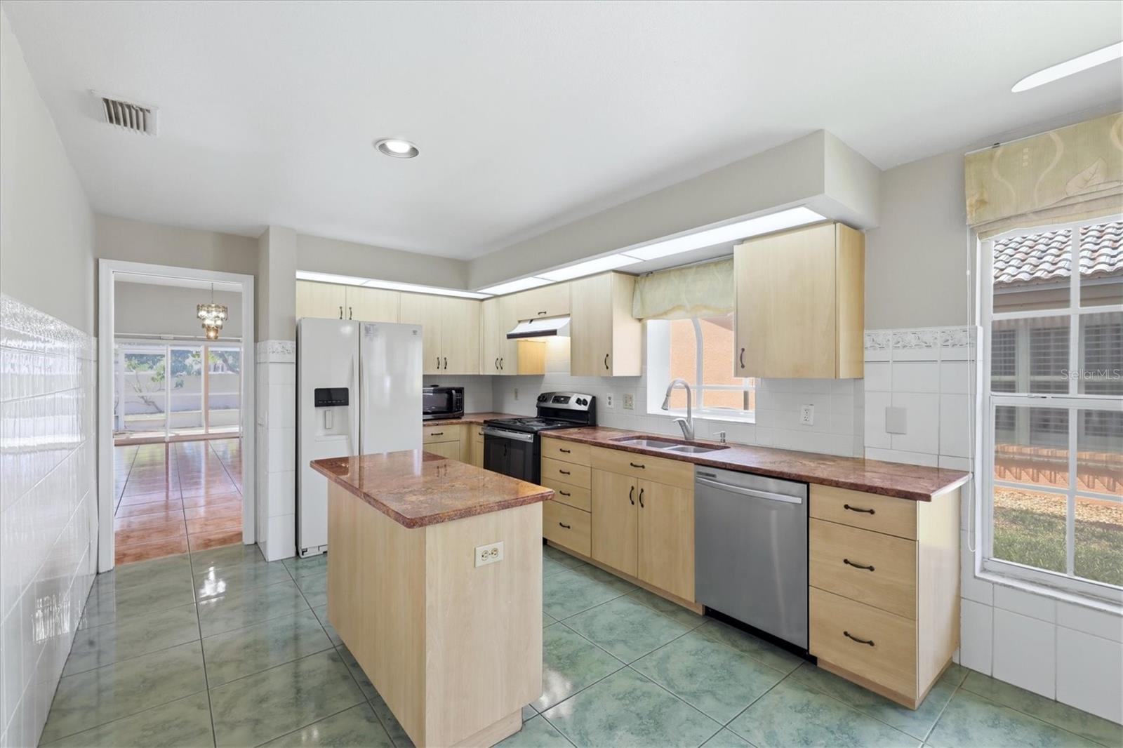 4738 DUNDEE DR, BRADENTON, FL, 34210