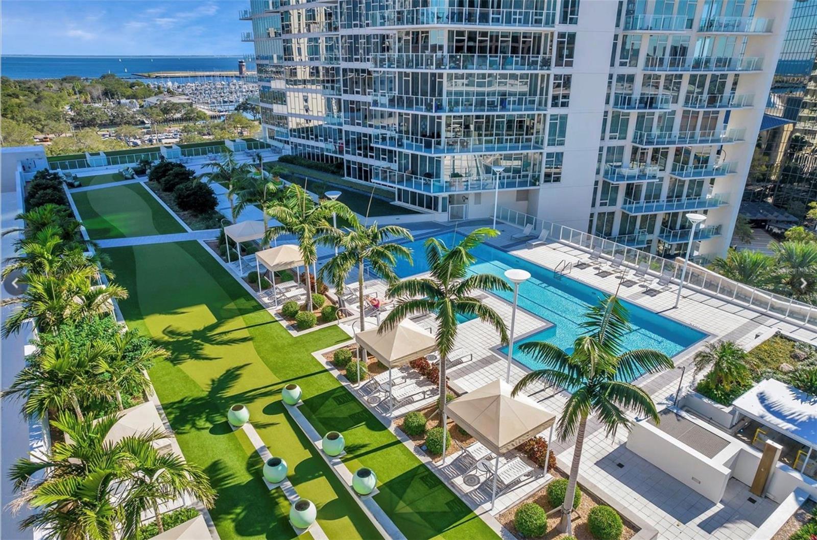 175 1ST ST S #2804, ST PETERSBURG, FL, 33701