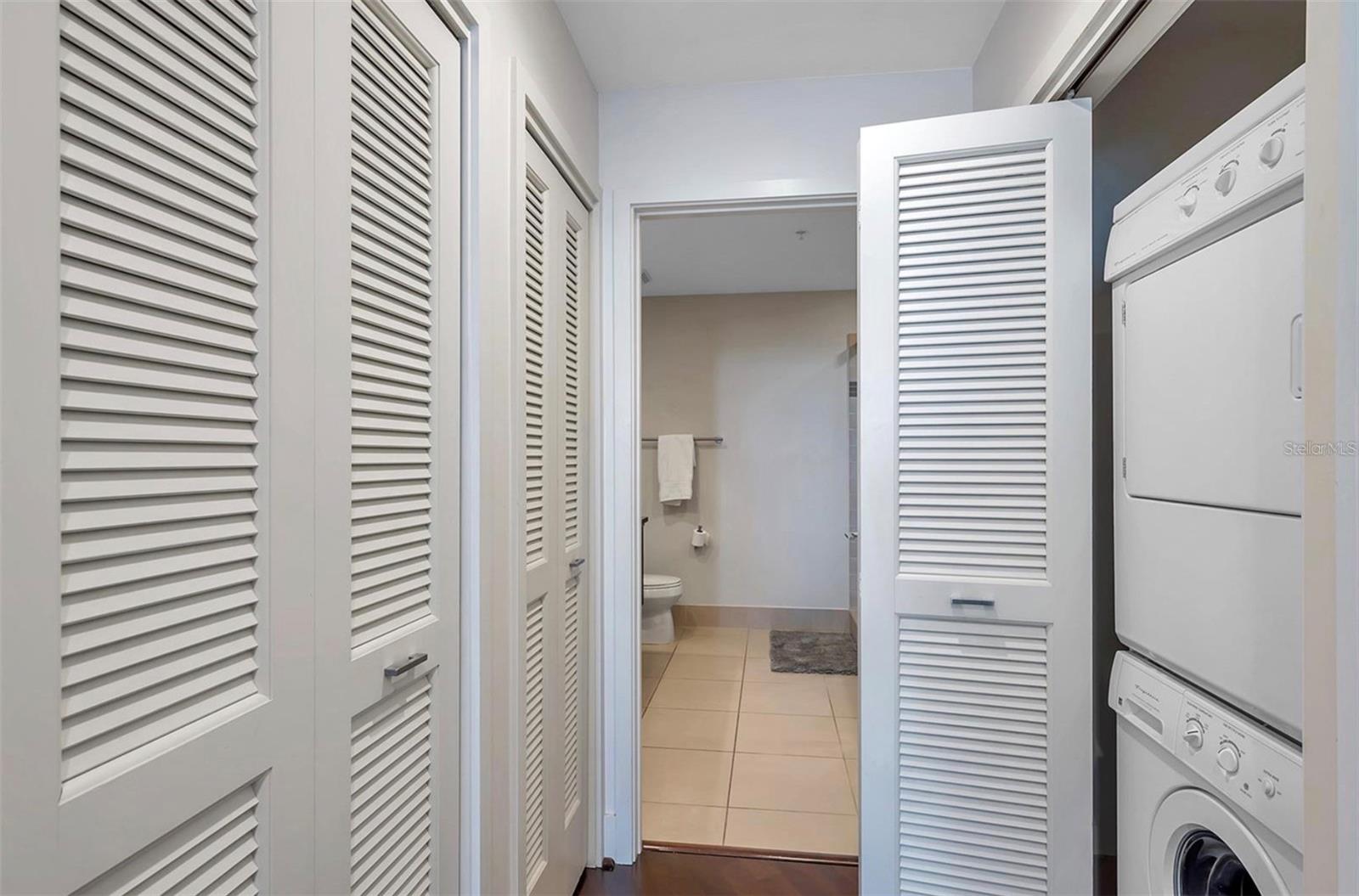 175 1ST ST S #2804, ST PETERSBURG, FL, 33701