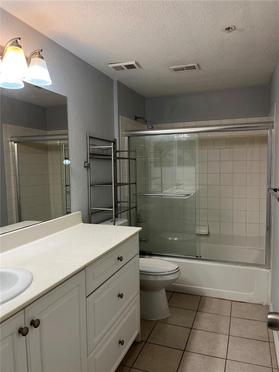 2572 ROBERT TRENT JONES DR #1220, ORLANDO, FL, 32835