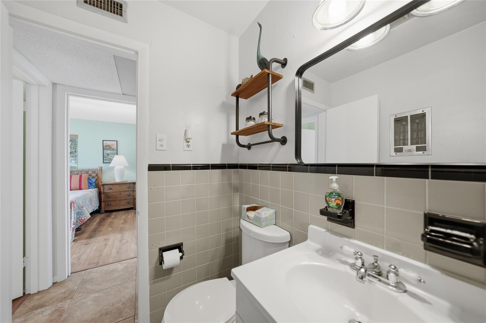 381 WEBER TER, PORT CHARLOTTE, FL, 33952