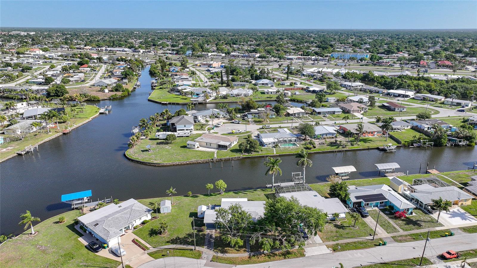 381 WEBER TER, PORT CHARLOTTE, FL, 33952