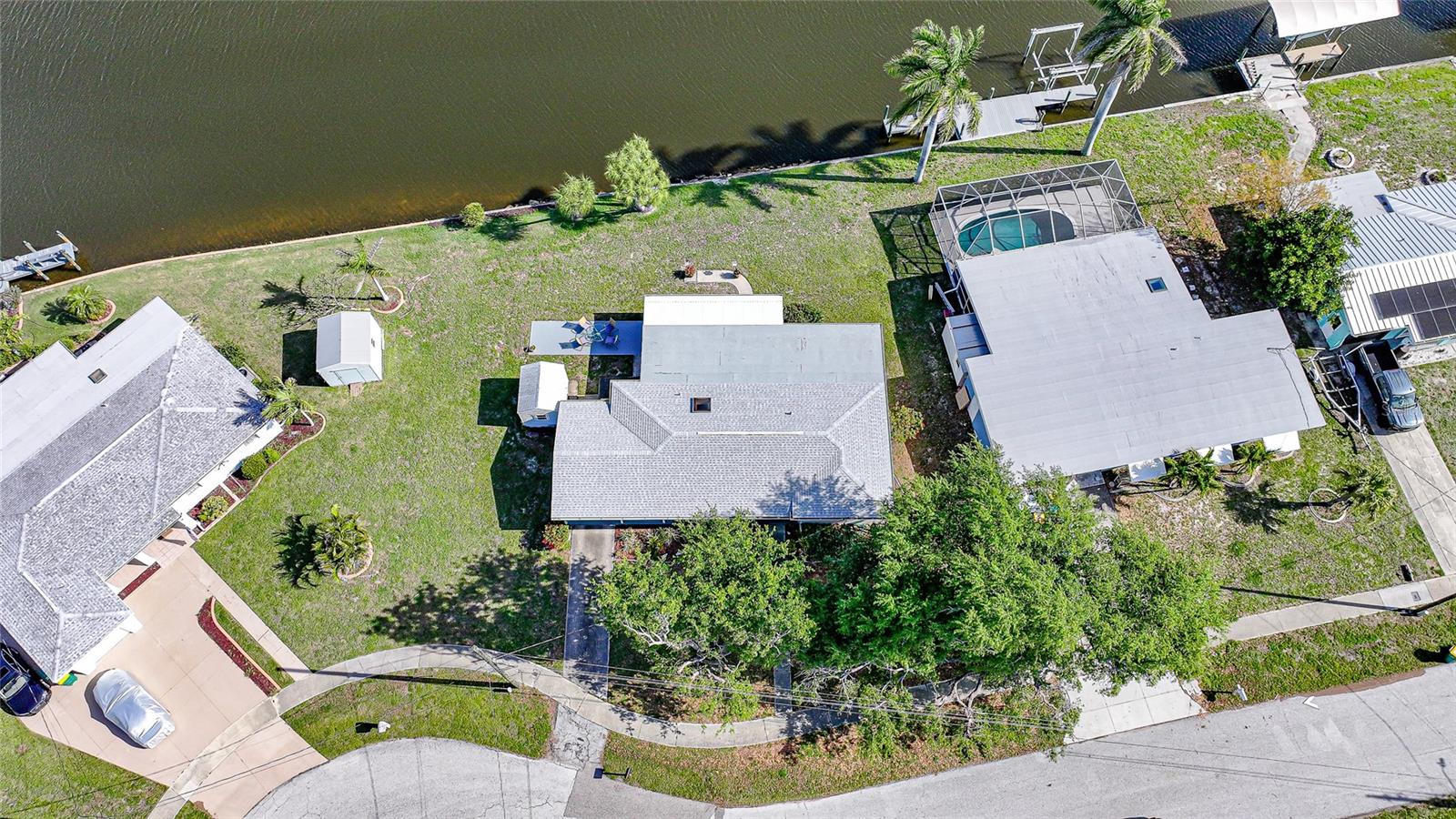 381 WEBER TER, PORT CHARLOTTE, FL, 33952