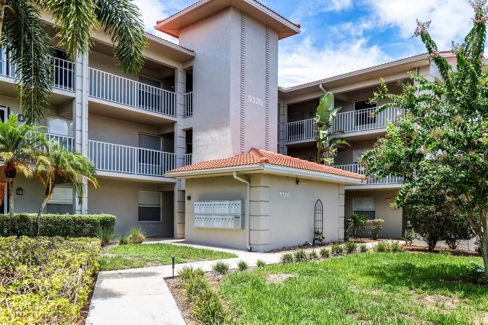 9320 CLUBSIDE CIR #2108, SARASOTA, FL, 34238