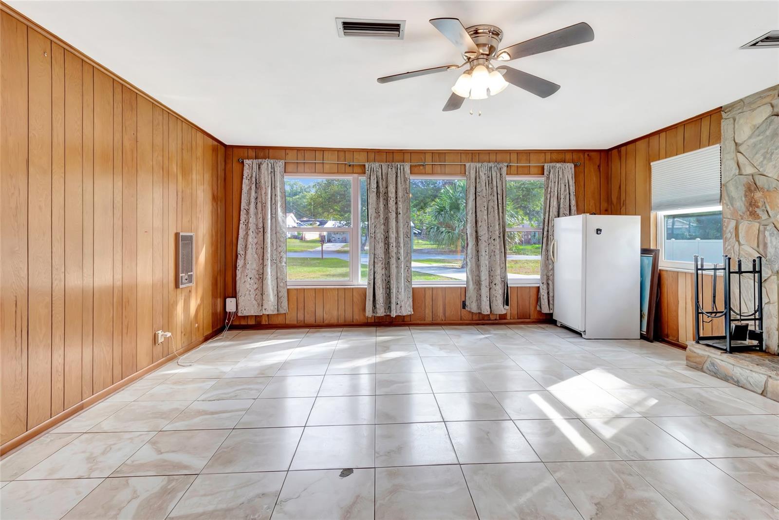 508 OHIO BLVD, EUSTIS, FL, 32726