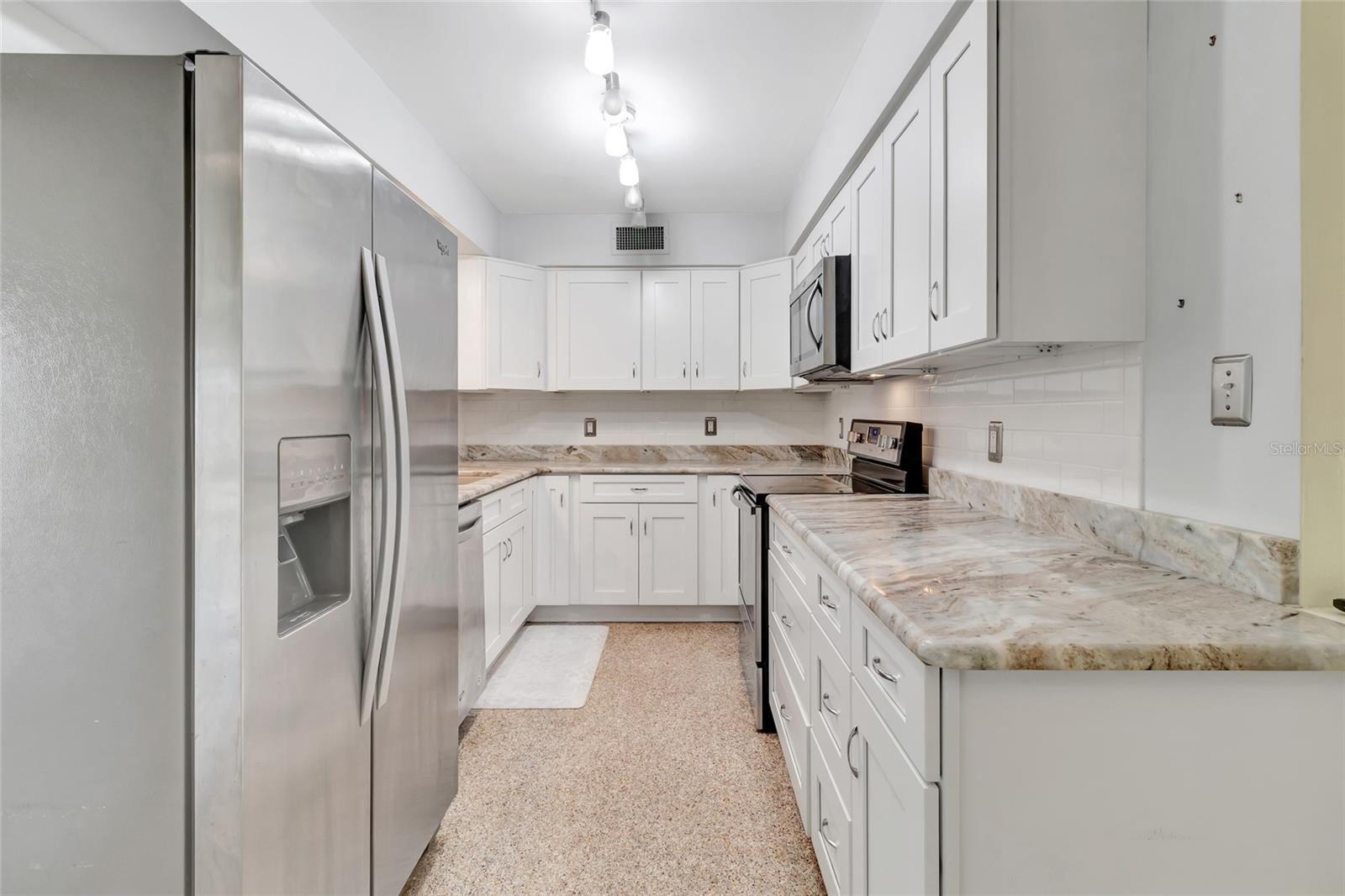508 OHIO BLVD, EUSTIS, FL, 32726