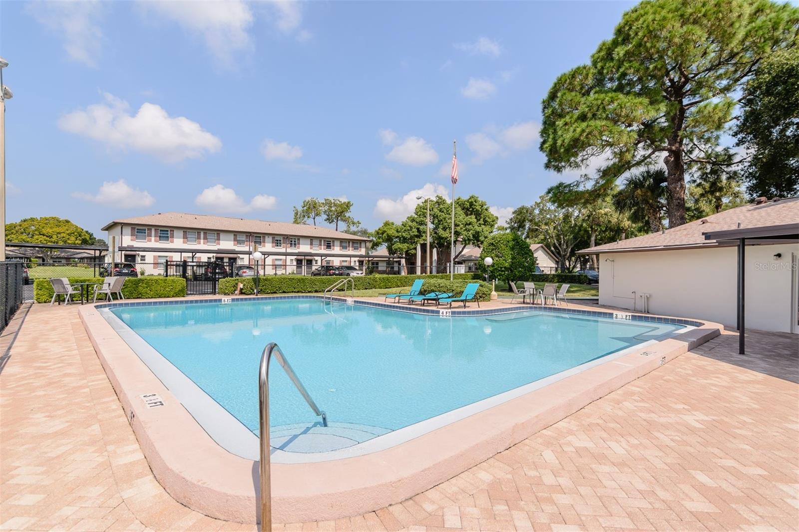 2444 ENTERPRISE RD #8, CLEARWATER, FL, 33763
