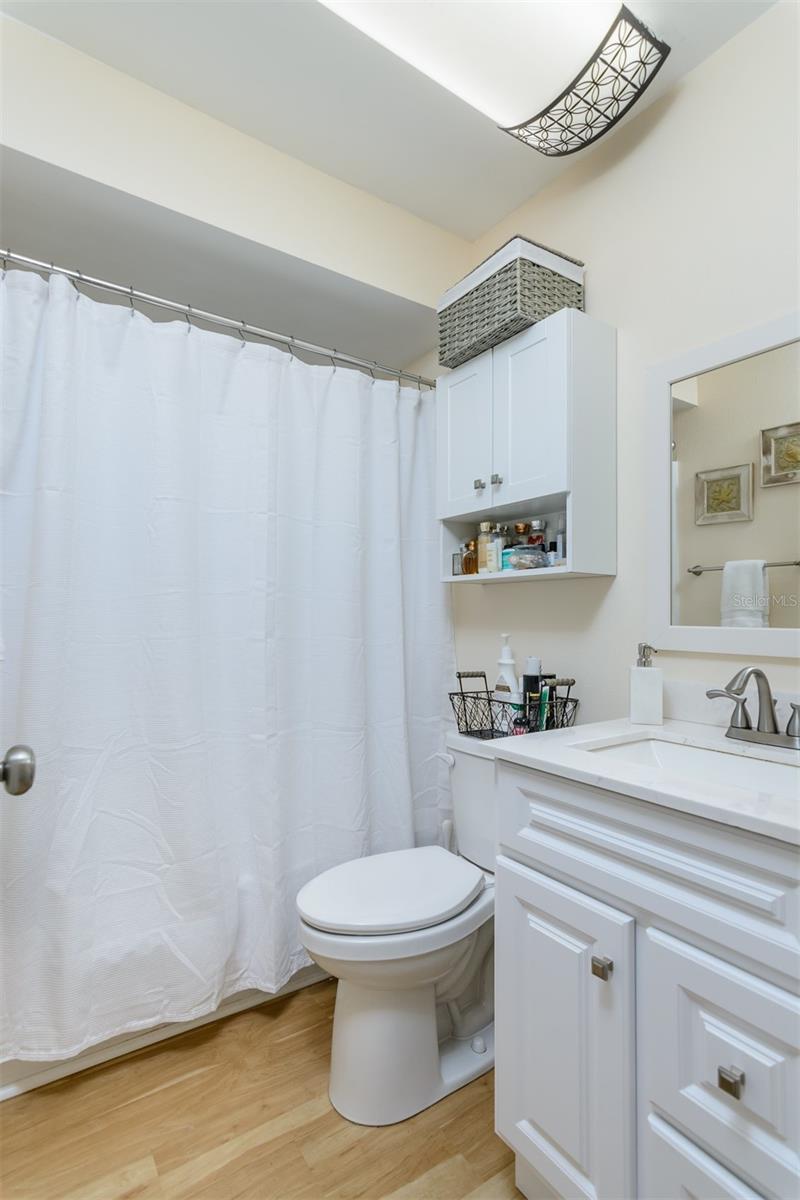 2444 ENTERPRISE RD #8, CLEARWATER, FL, 33763