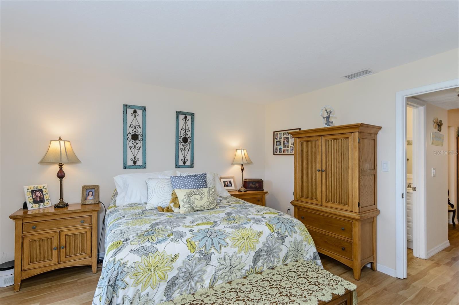 2444 ENTERPRISE RD #8, CLEARWATER, FL, 33763