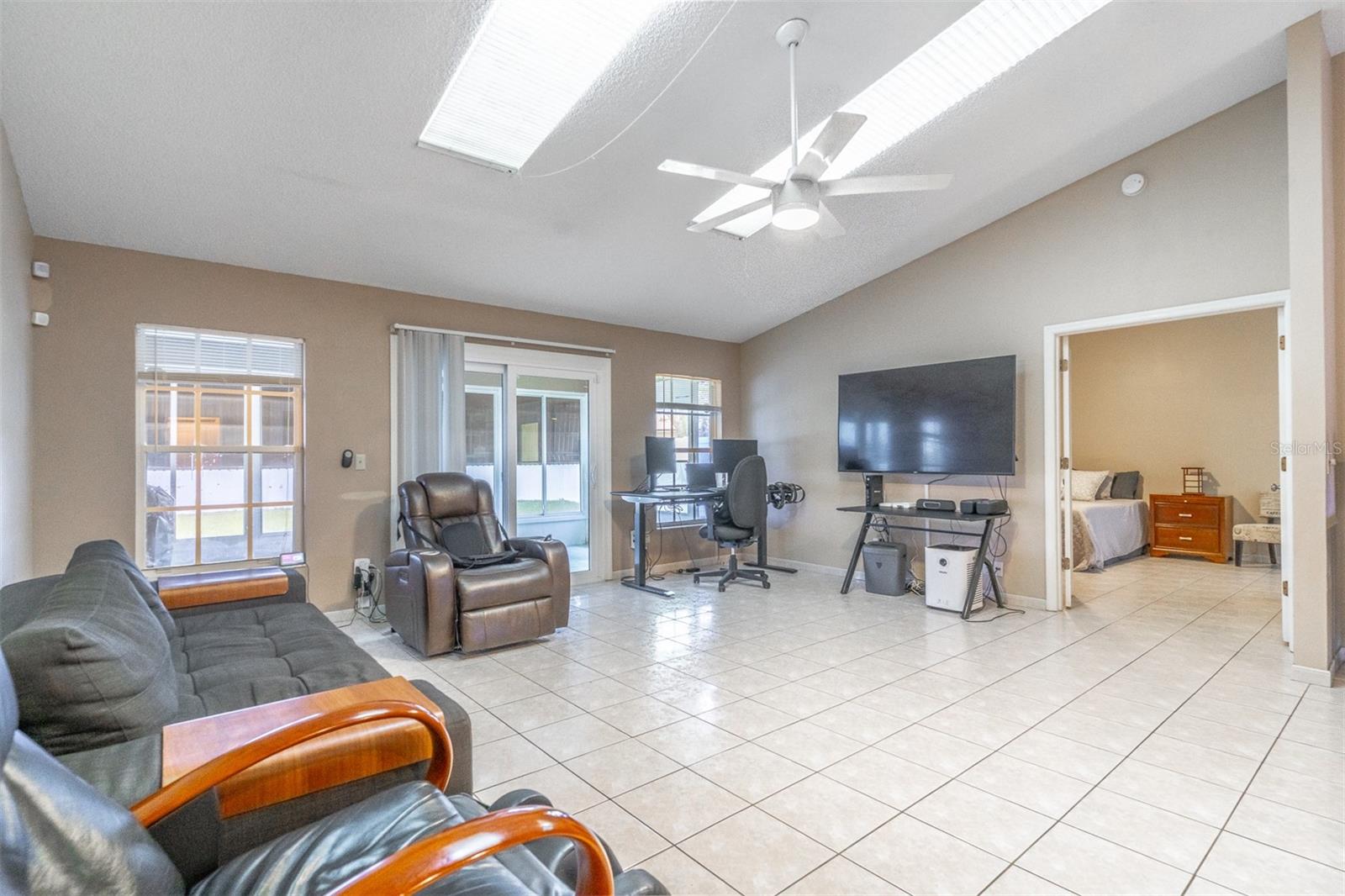 11145 CYPRESS LEAF DR, ORLANDO, FL, 32825