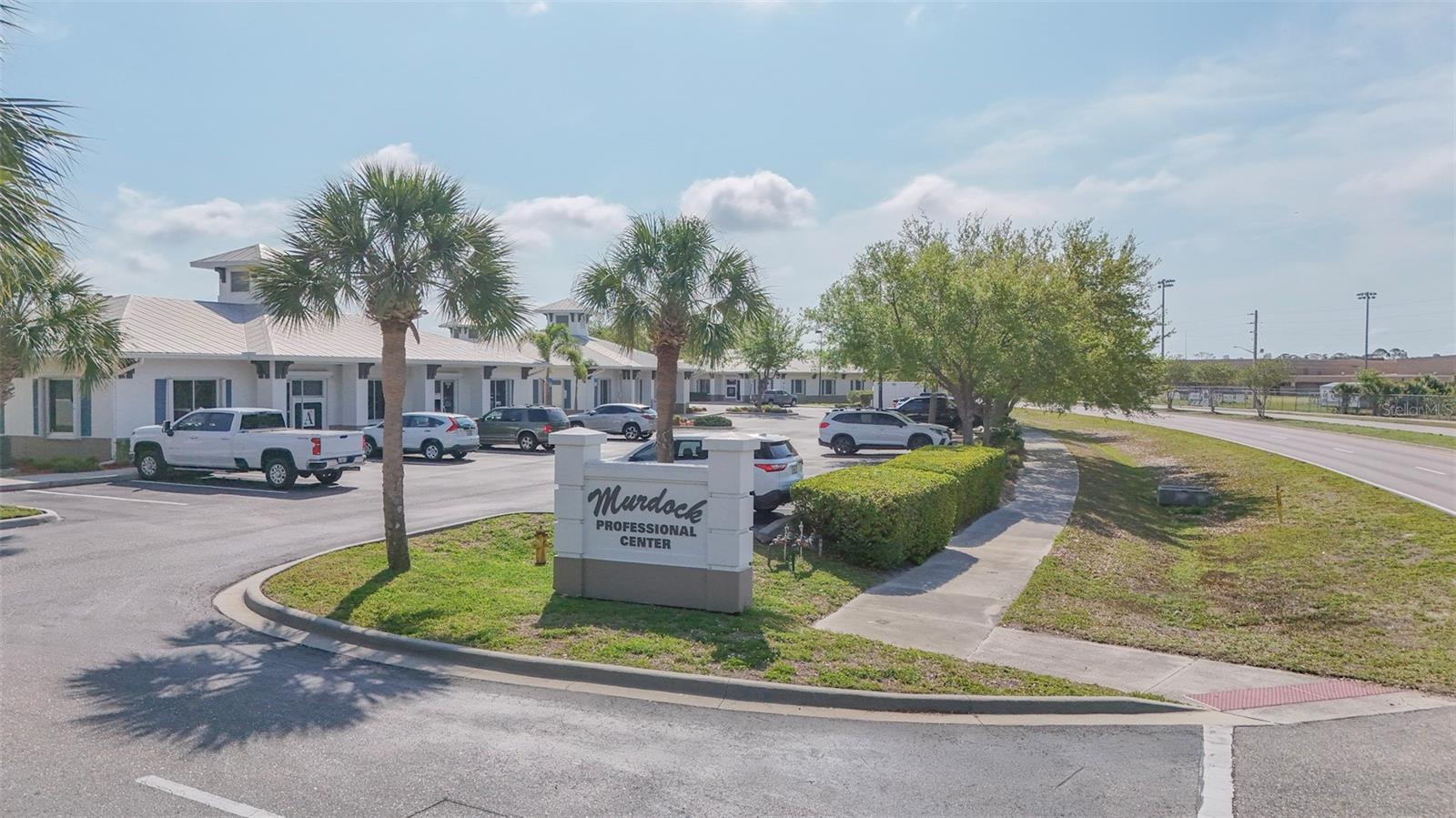 17827 MURDOCK CIR #B, PORT CHARLOTTE, FL, 33948