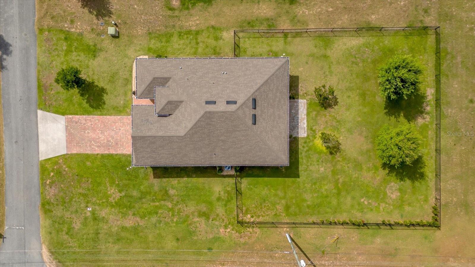 699 S DIXIE DR, HOWEY IN THE HILLS, FL, 34737