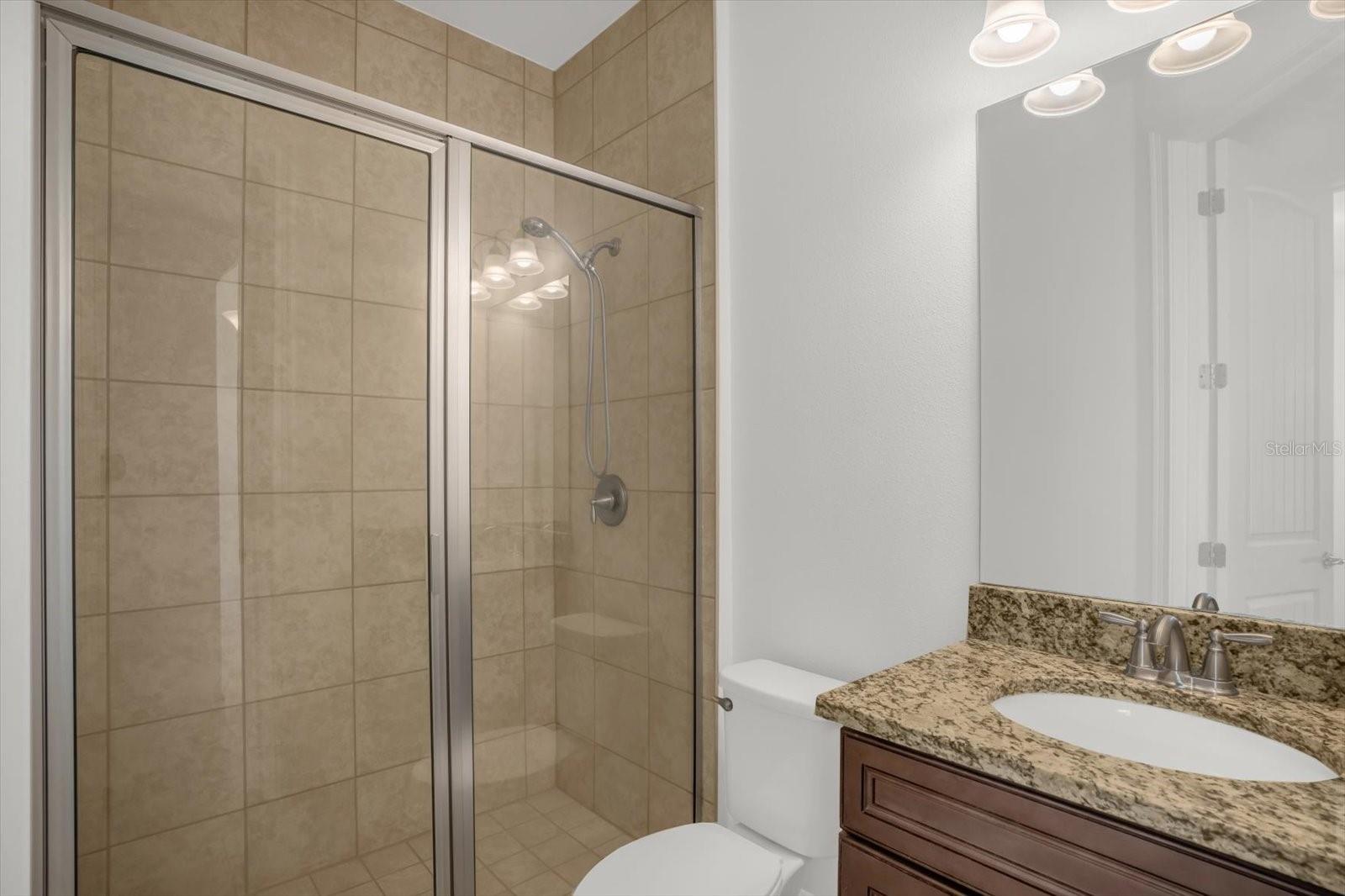 699 S DIXIE DR, HOWEY IN THE HILLS, FL, 34737