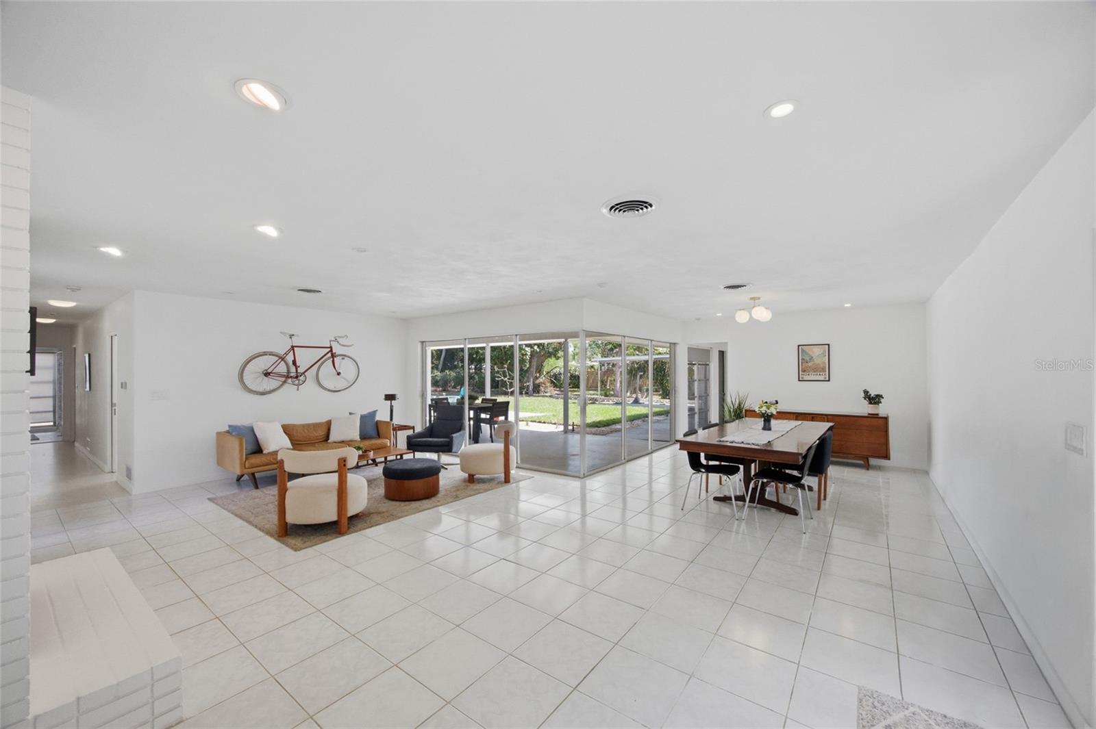615 FONTANA LN, BRADENTON, FL, 34209