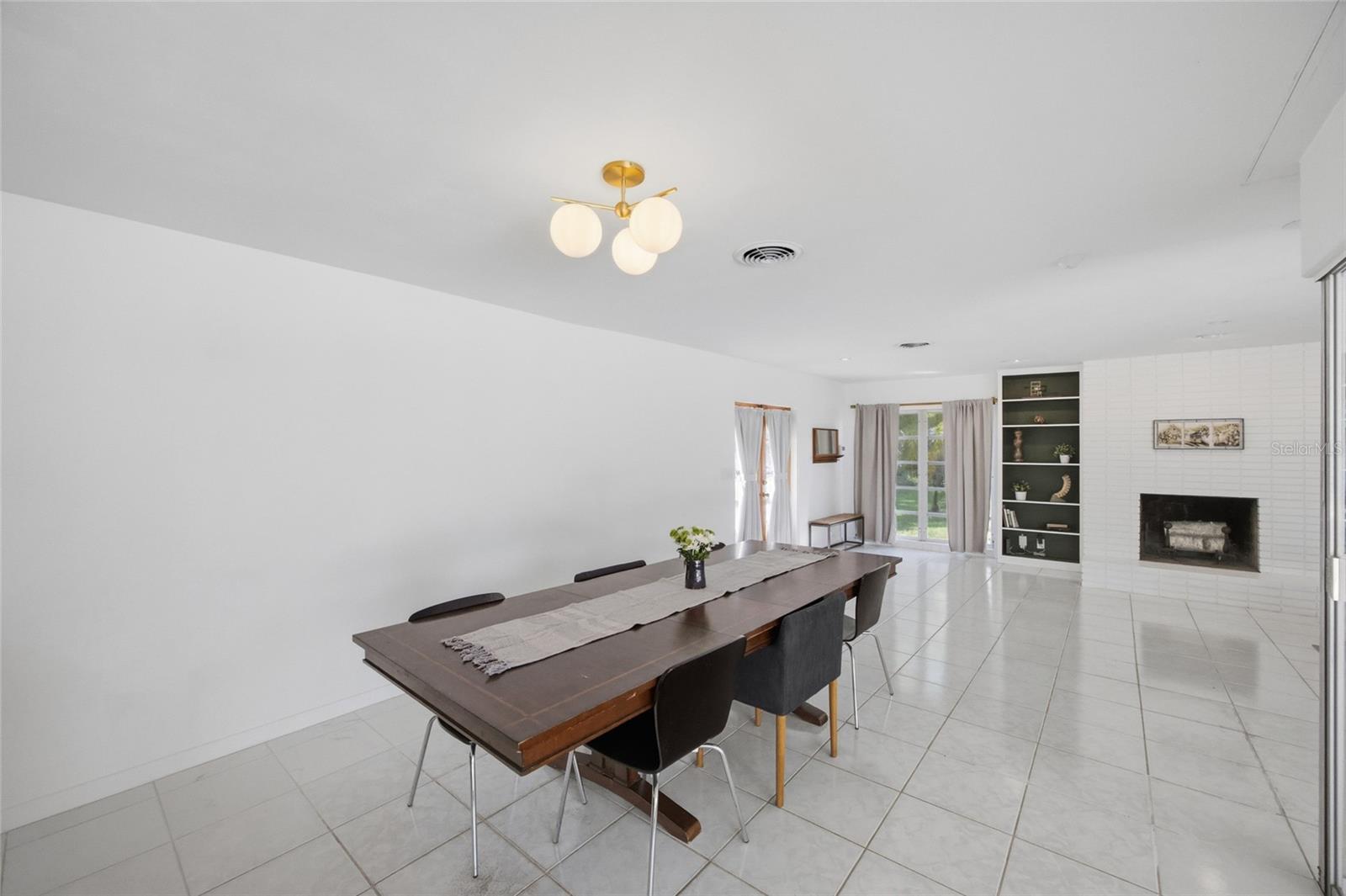 615 FONTANA LN, BRADENTON, FL, 34209