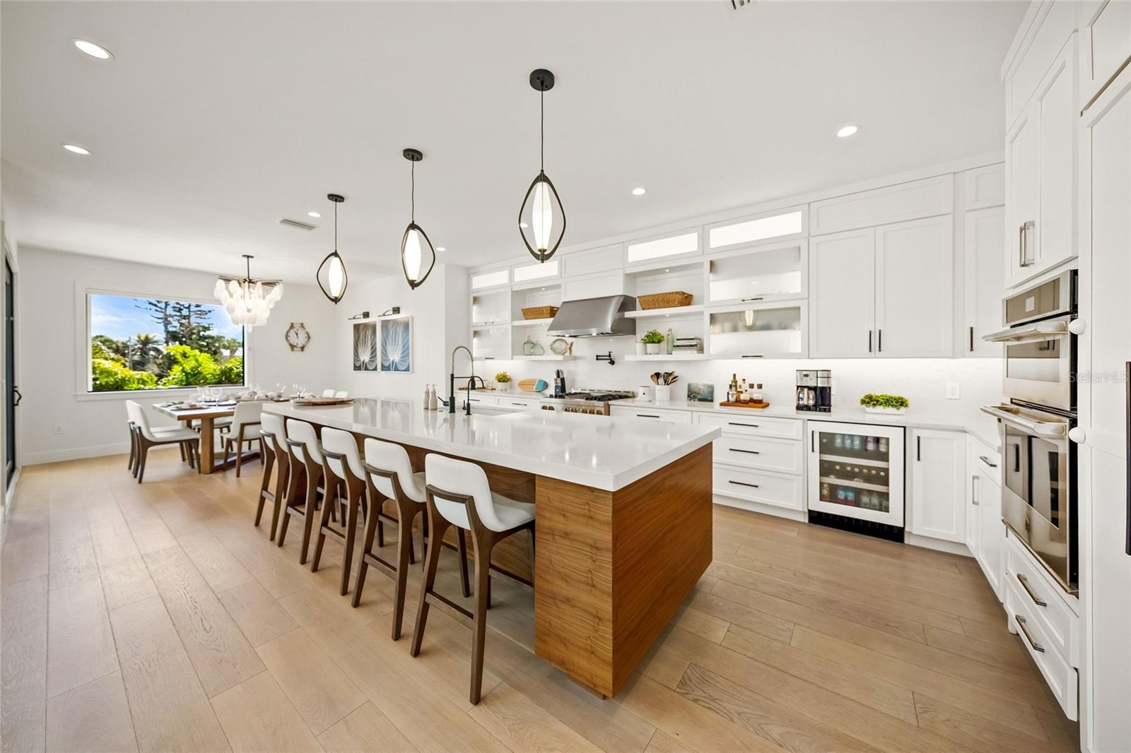 209 WILLOW AVE, ANNA MARIA, FL, 34216