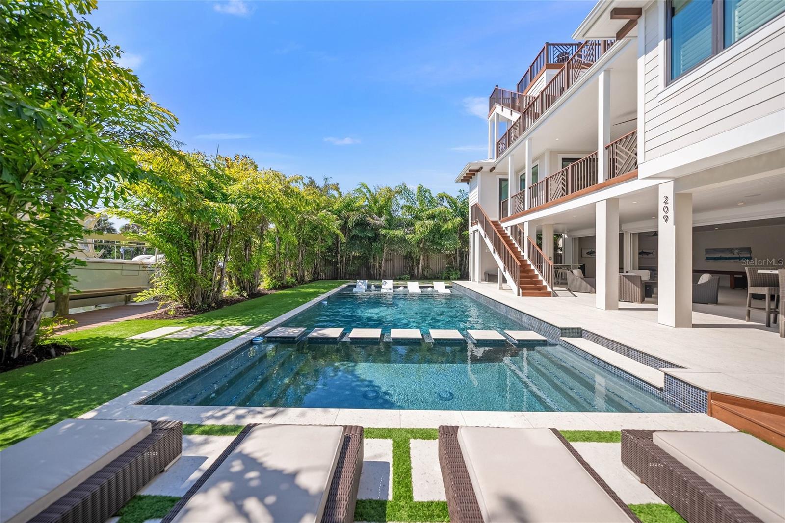 209 WILLOW AVE, ANNA MARIA, FL, 34216