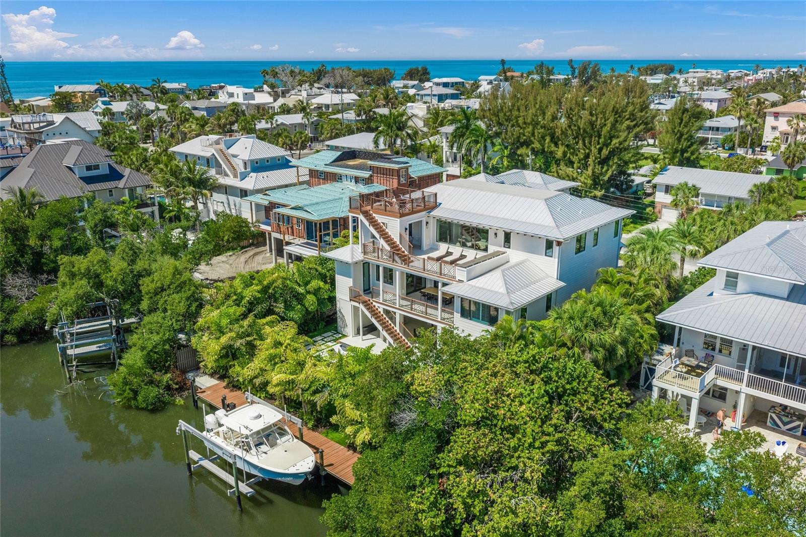 209 WILLOW AVE, ANNA MARIA, FL, 34216