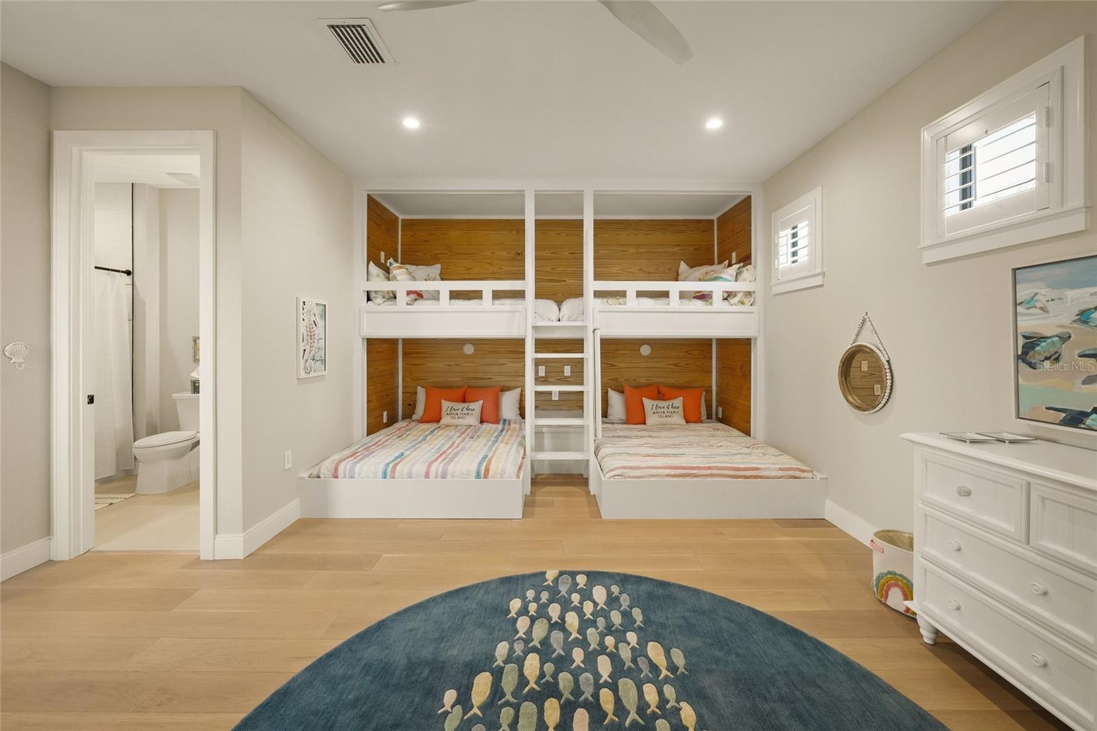 209 WILLOW AVE, ANNA MARIA, FL, 34216