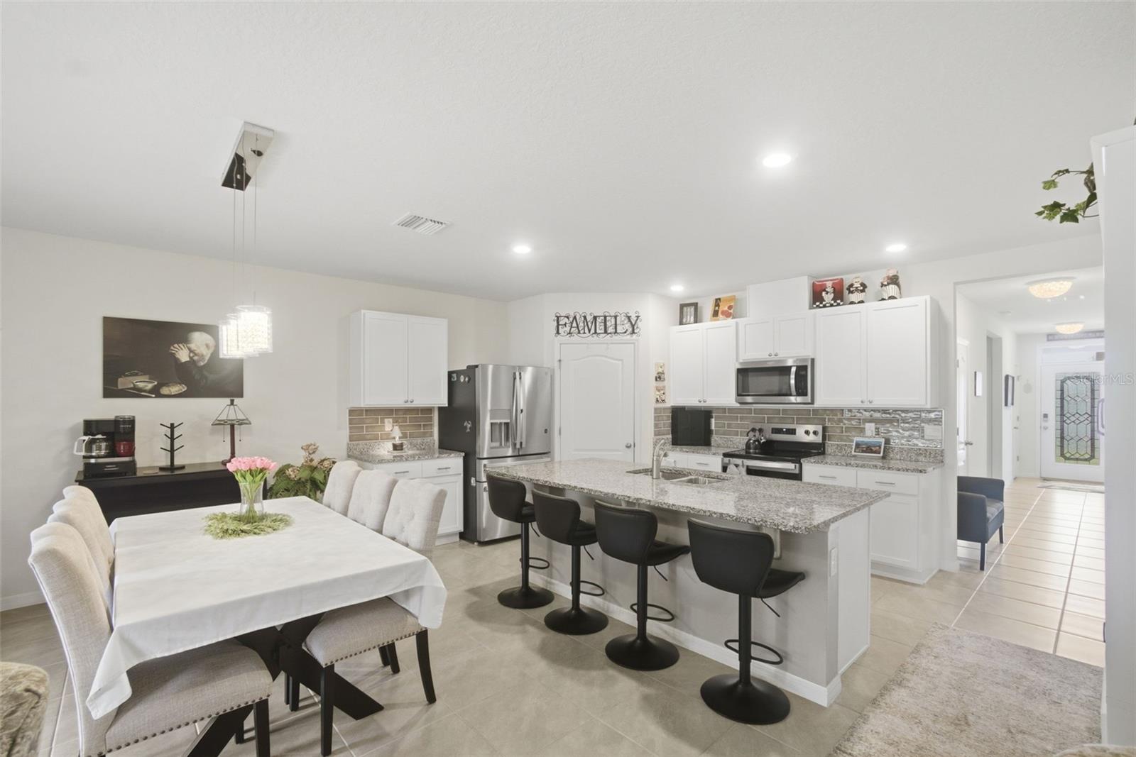 807 AMHURST DR, ORANGE CITY, FL, 32763