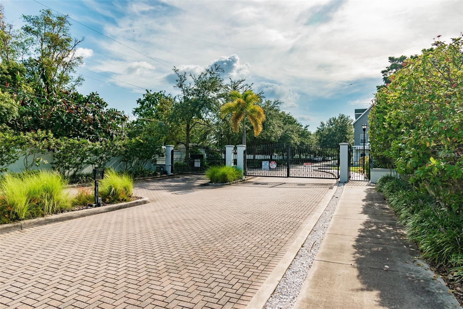 4503 BAY SPRING CT, TAMPA, FL, 33611