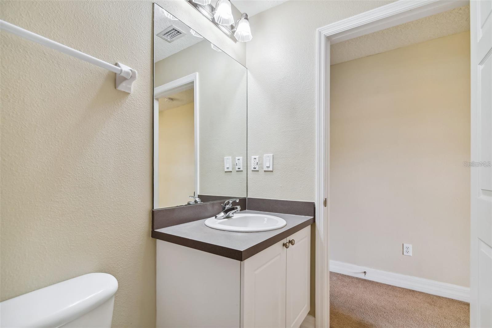4503 BAY SPRING CT, TAMPA, FL, 33611