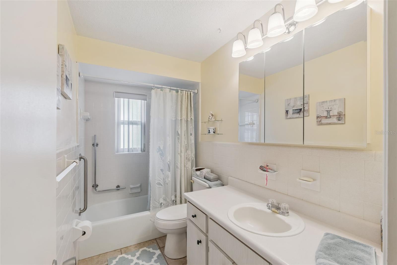 31 MARIGOLD LN, DEBARY, FL, 32713