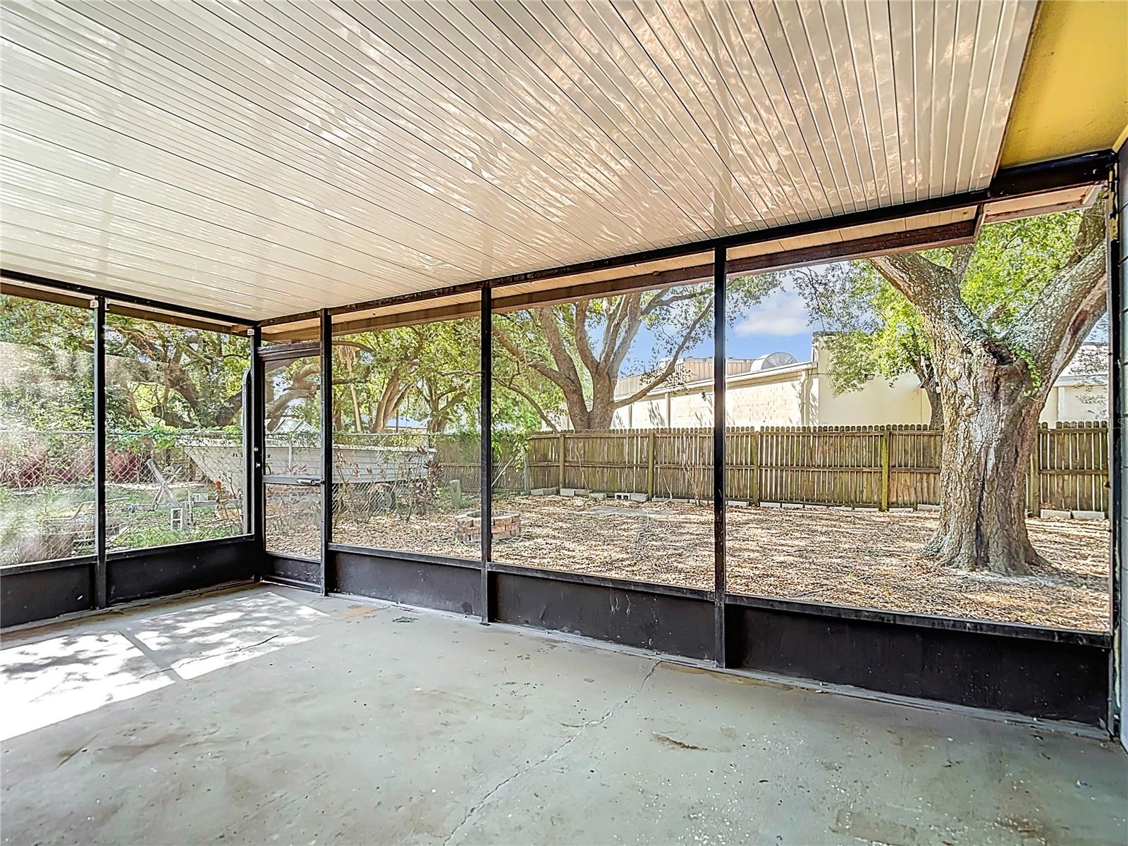 11225 TAFT LN, SEFFNER, FL, 33584