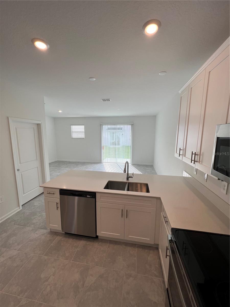 2313 BROOK MARSH LOOP, KISSIMMEE, FL, 34747