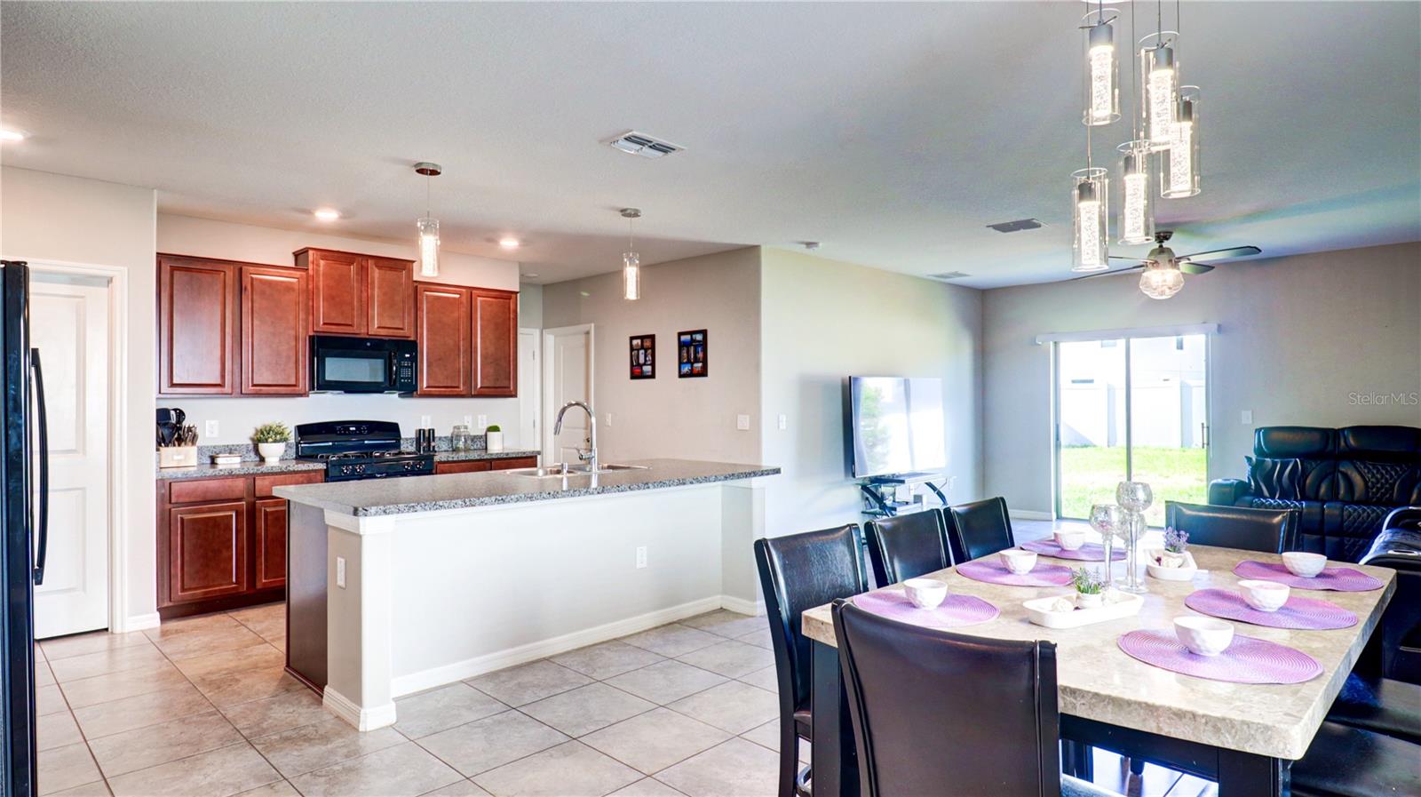 9633 CHANNING HILL DR, SUN CITY CENTER, FL, 33573
