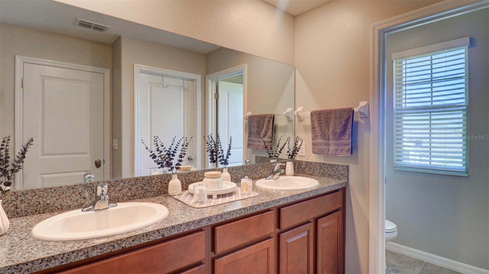 9633 CHANNING HILL DR, SUN CITY CENTER, FL, 33573