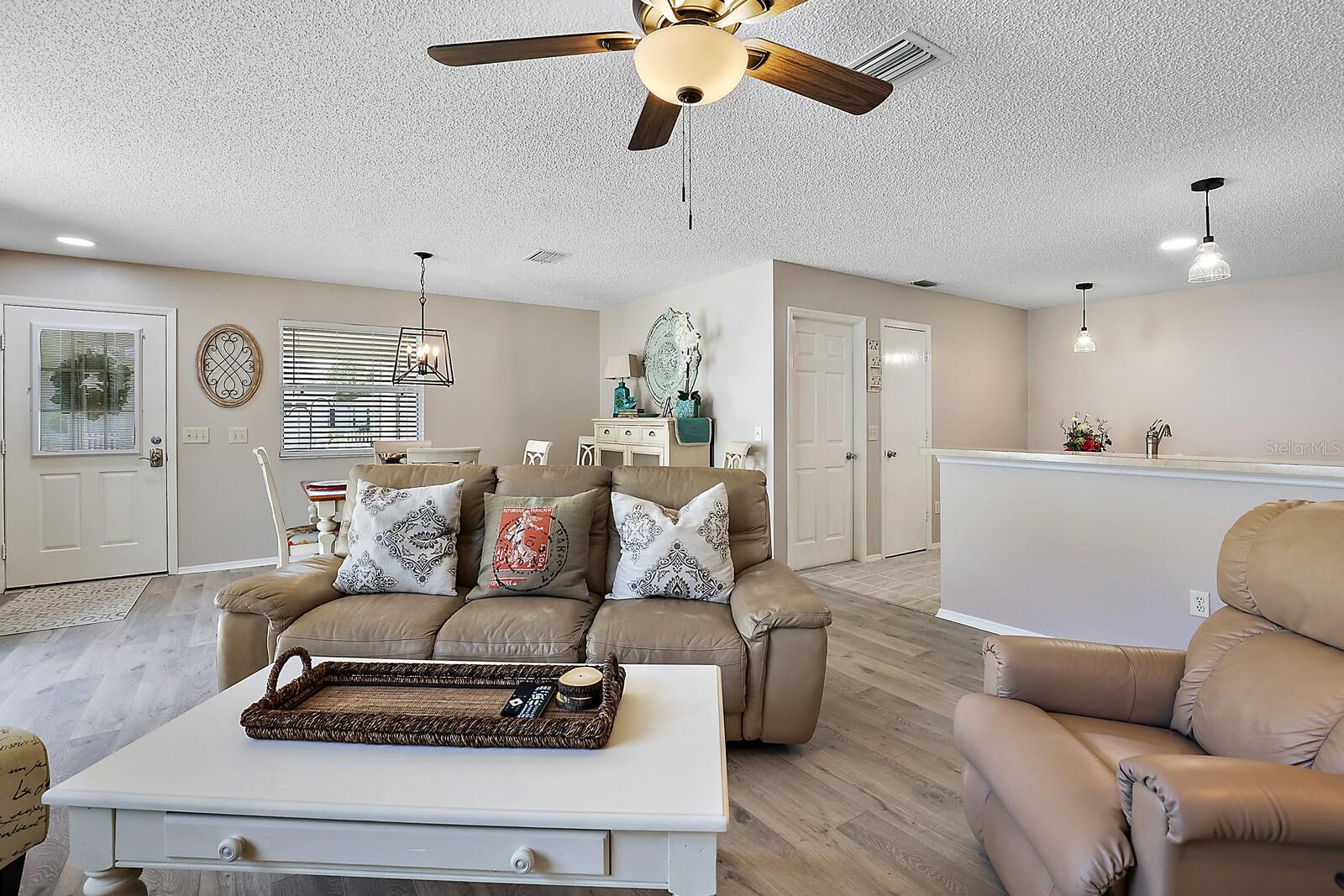 2014 JOHNSON CT, THE VILLAGES, FL, 32162