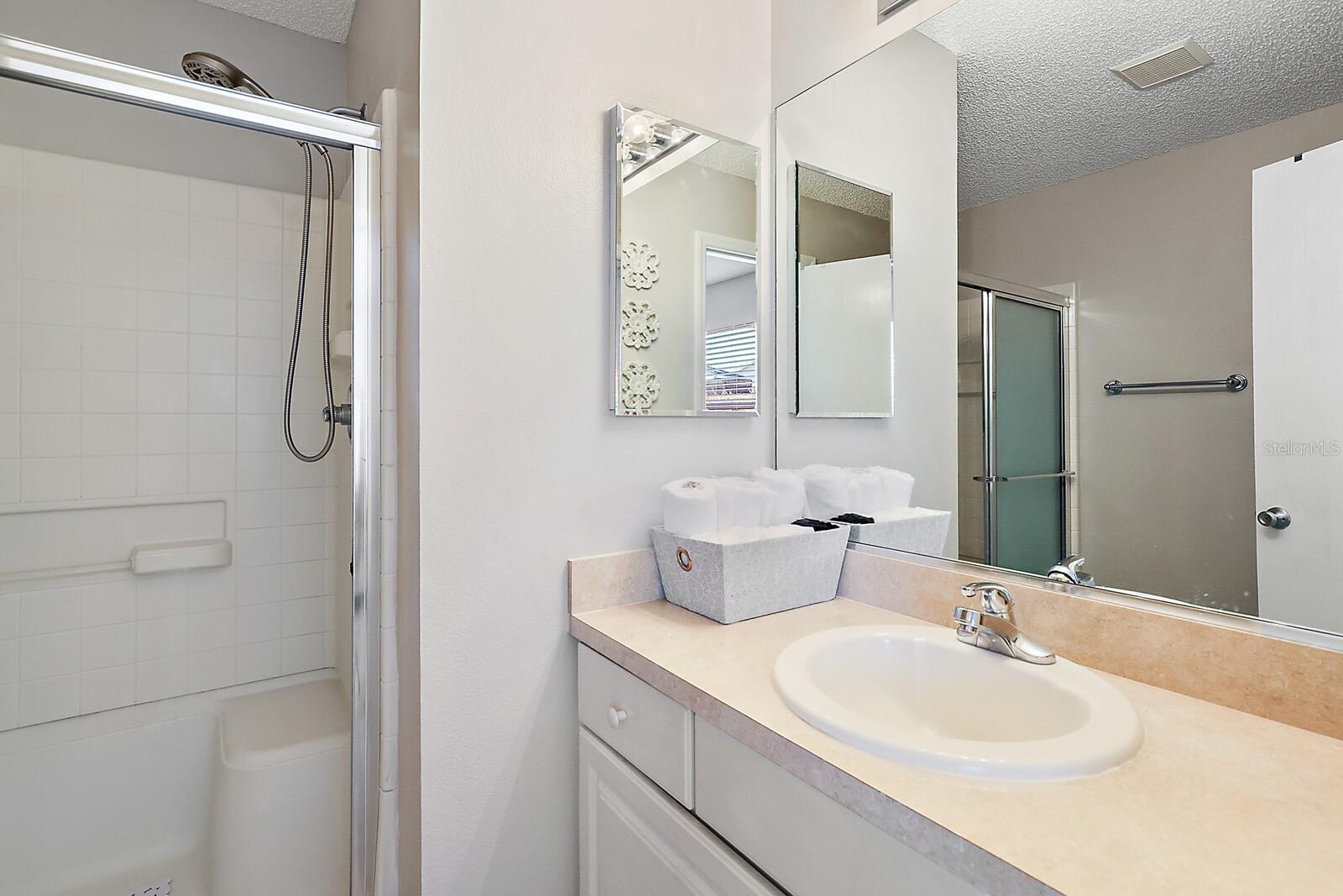 2014 JOHNSON CT, THE VILLAGES, FL, 32162