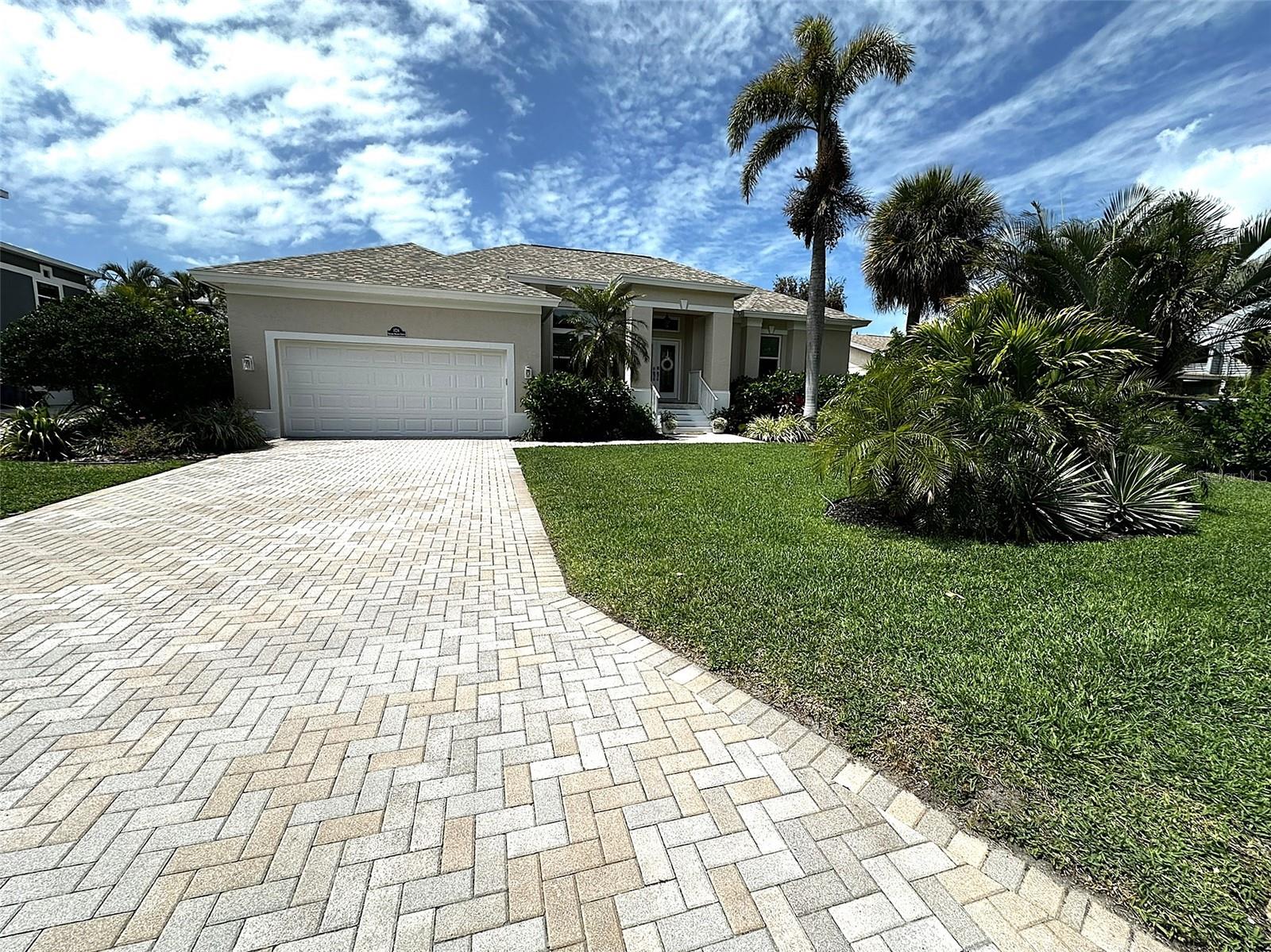 1126 2ND AVE S, TIERRA VERDE, FL, 33715