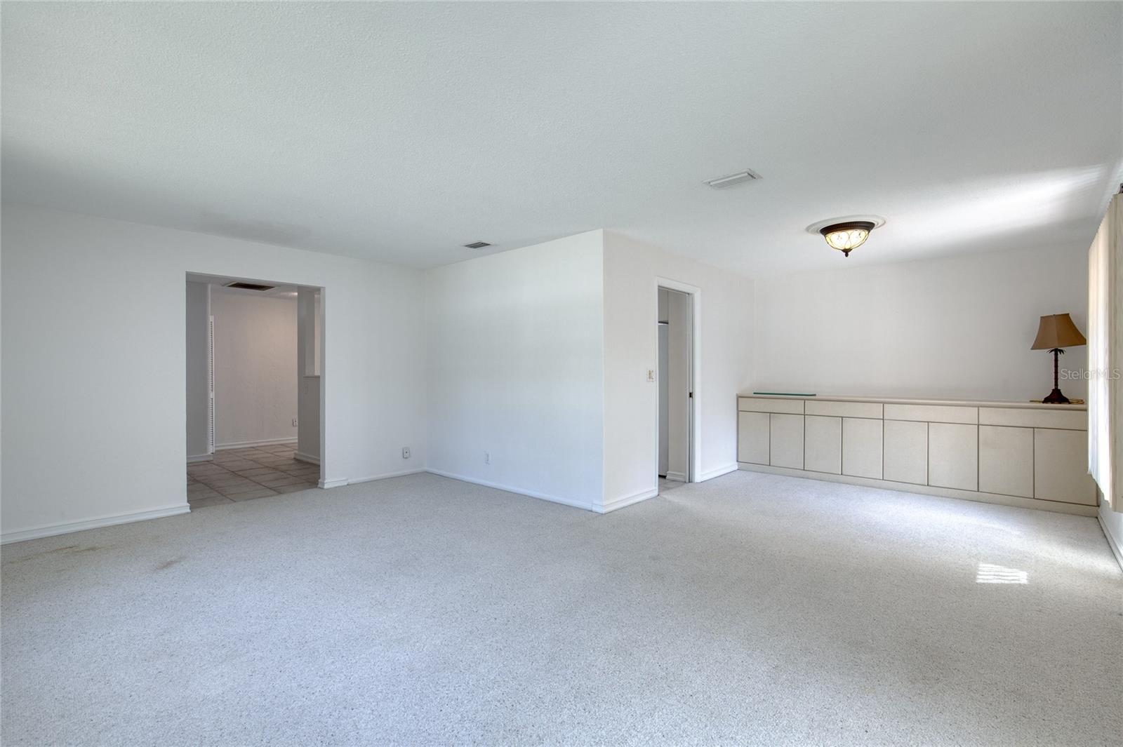 731 LINDENWOOD CIR E, ORMOND BEACH, FL, 32174