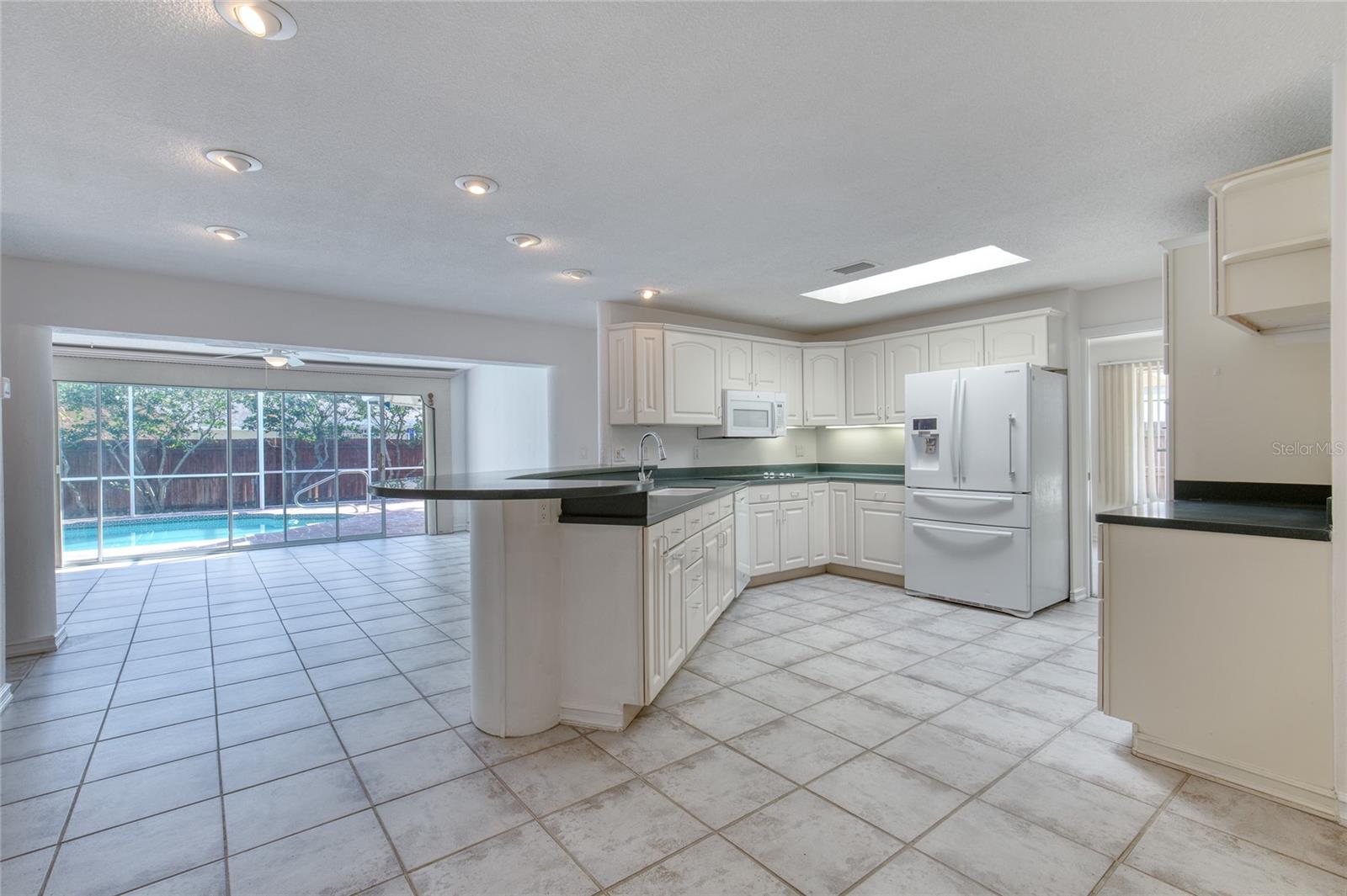 731 LINDENWOOD CIR E, ORMOND BEACH, FL, 32174