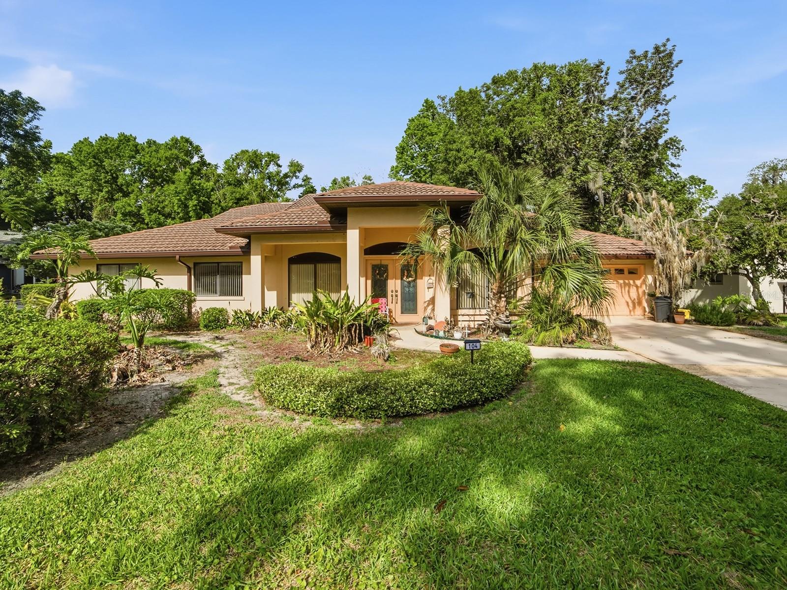 104 PEPPERTREE CT, YALAHA, FL, 34797
