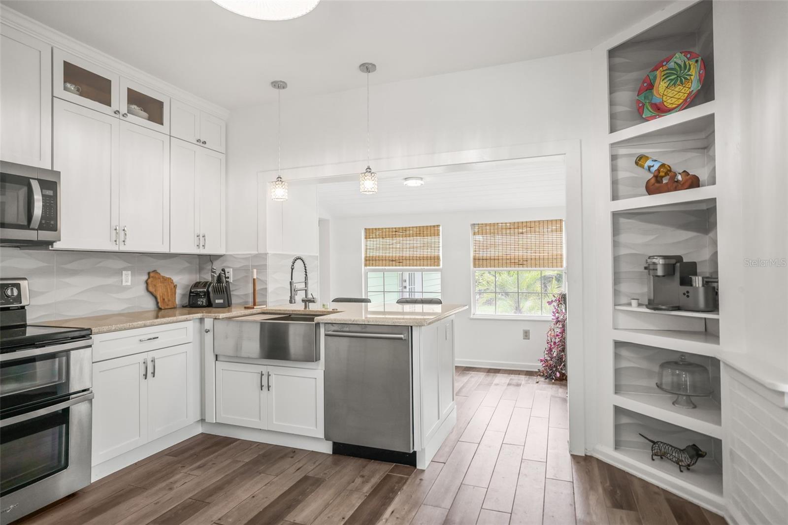 641 WILKIE ST, DUNEDIN, FL, 34698
