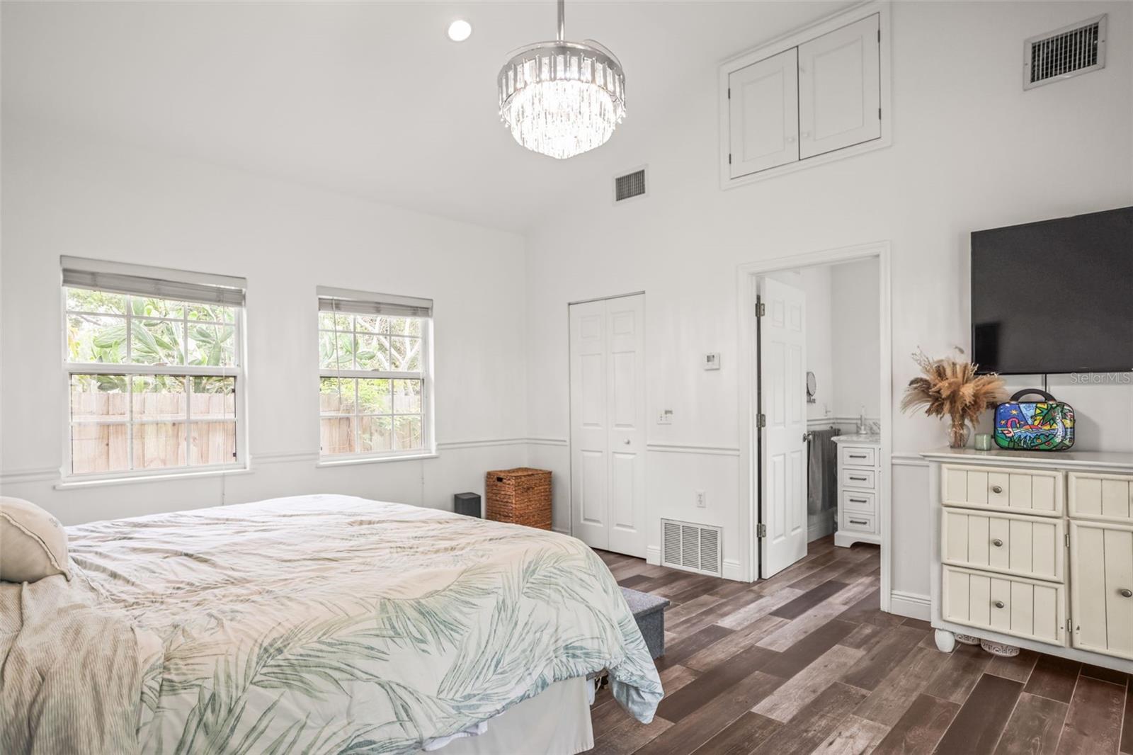 641 WILKIE ST, DUNEDIN, FL, 34698