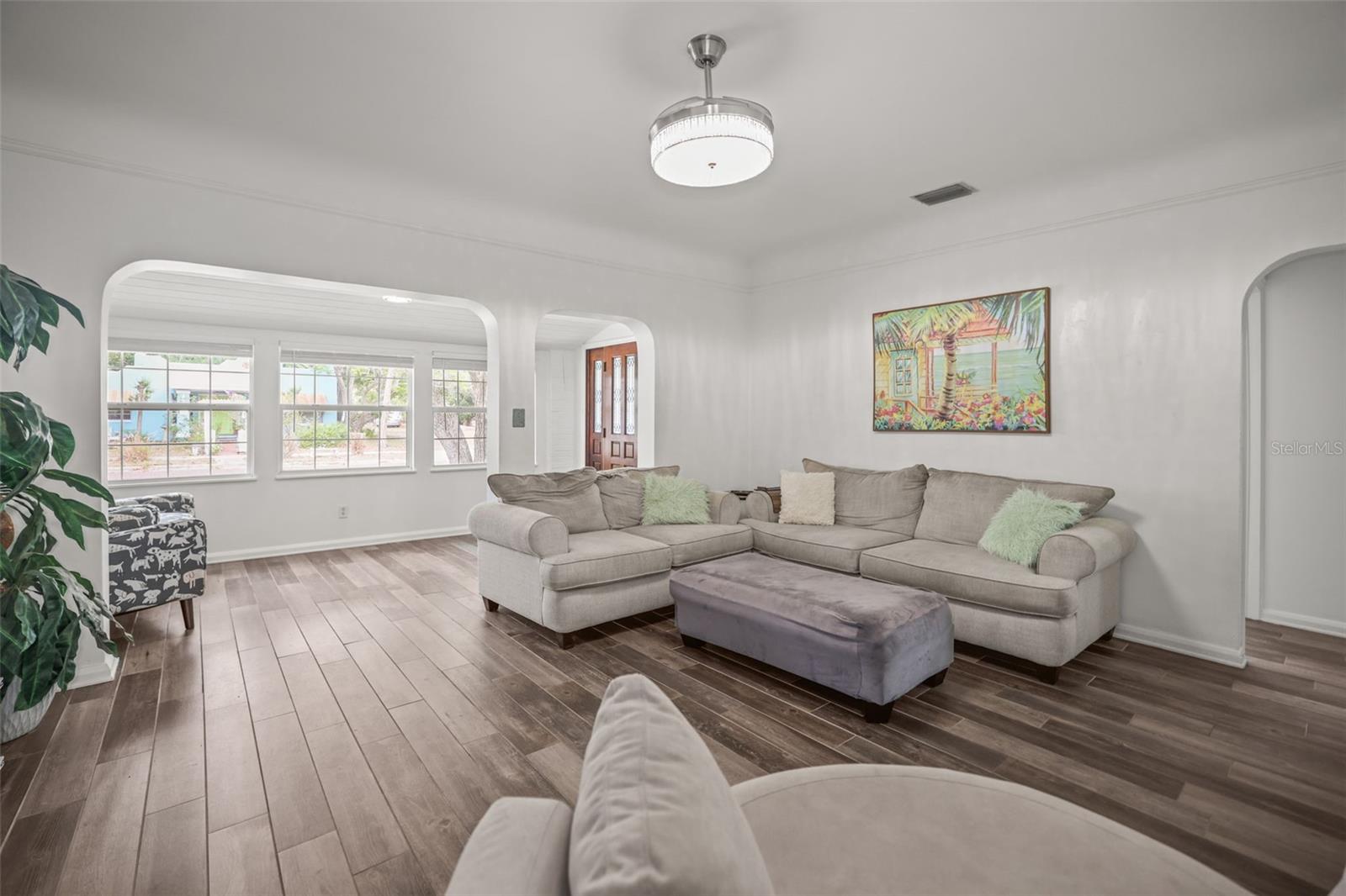 641 WILKIE ST, DUNEDIN, FL, 34698